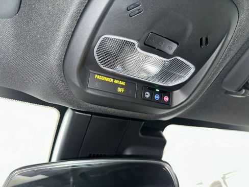 Used 2024 Buick Envista Preferred w/ Convenience I Package image 15