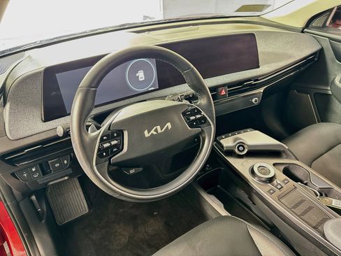 Used 2023 Kia EV6 Wind w/ Wind Technology Package AWD/4WD image 13