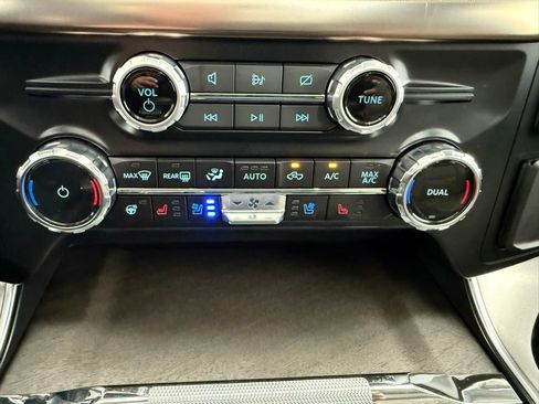 Used 2024 Ford F150 Platinum w/ Equipment Group 703A Plus AWD/4WD image 44