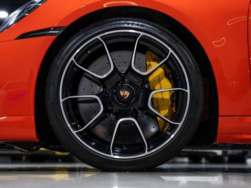 Used 2022 Porsche 911 Turbo S image 12