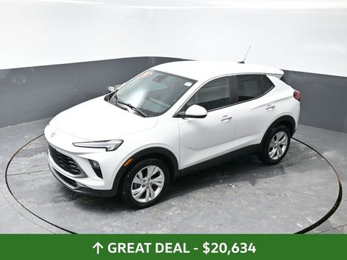 Used 2025 Buick Encore GX Preferred image 46