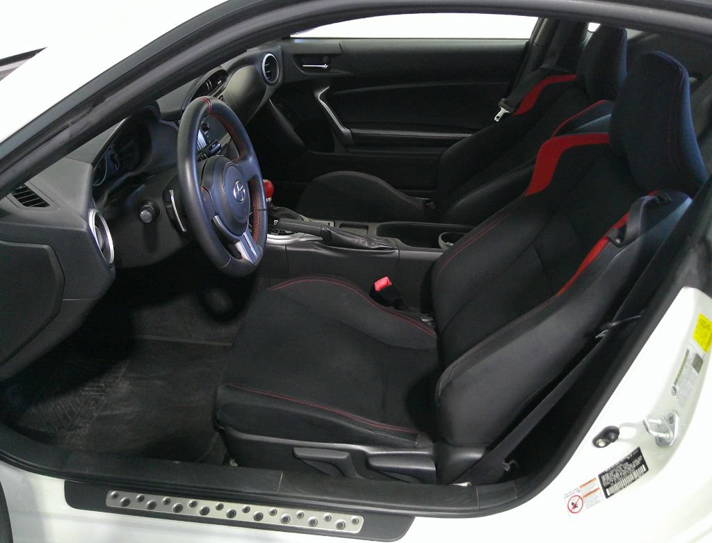 Used 2013 Scion FR-S RWD image 41