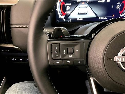 New 2025 Nissan Pathfinder Platinum w/ Cargo Package image 22