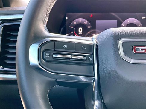 Used 2025 GMC Canyon Elevation w/ Convenience Package image 21