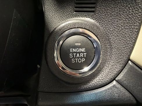 Used 2021 Subaru Legacy Limited image 22