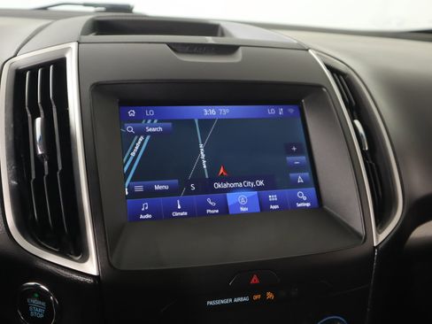 Used 2020 Ford Edge SEL image 7