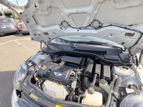 Used 2015 MINI Cooper Convertible image 23