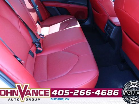Used 2022 Toyota Camry XSE w/ Navigation Package FWD image 19