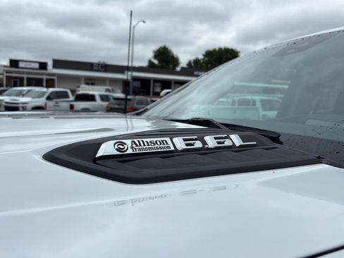Used 2024 Chevrolet Silverado 3500 LTZ AWD/4WD image 10