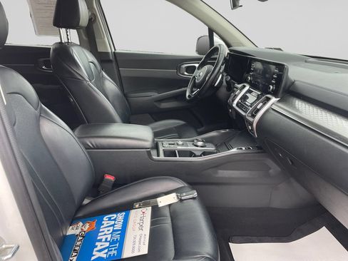 Used 2021 Kia Sorento EX FWD image 11