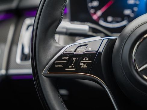 Certified 2025 Mercedes-Benz S 580 4MATIC Sedan image 29