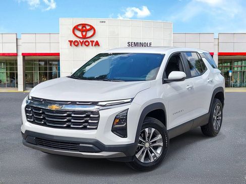 Used 2026 Chevrolet Equinox LT FWD image 1