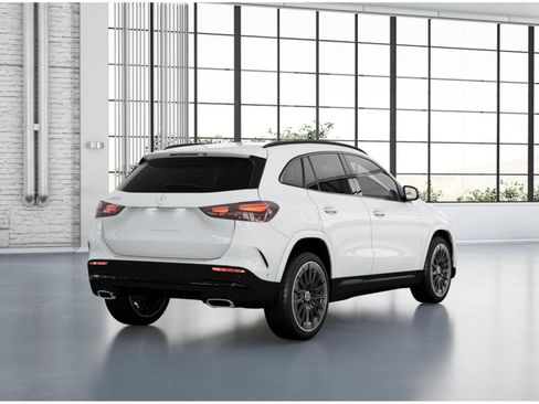 New 2025 Mercedes-Benz GLA 250 image 22