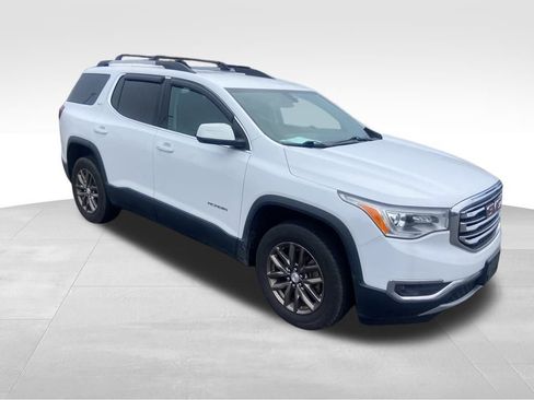 Used 2018 GMC Acadia SLT image 10
