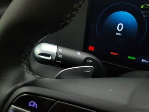 Used 2025 Hyundai Ioniq 5 SE RWD image 43