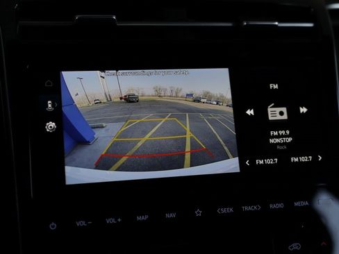 Used 2024 Hyundai Tucson SEL image 16