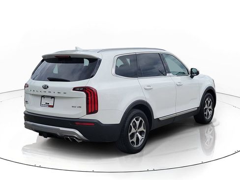 Used 2020 Kia Telluride EX AWD/4WD image 6