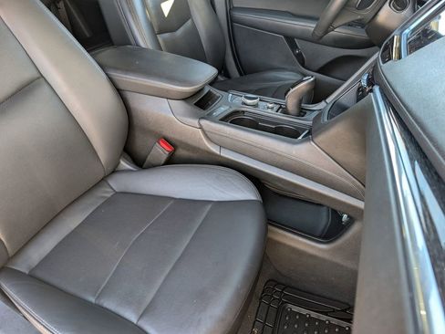 Certified 2022 Cadillac XT5 Premium Luxury w/ Technology Package image 22