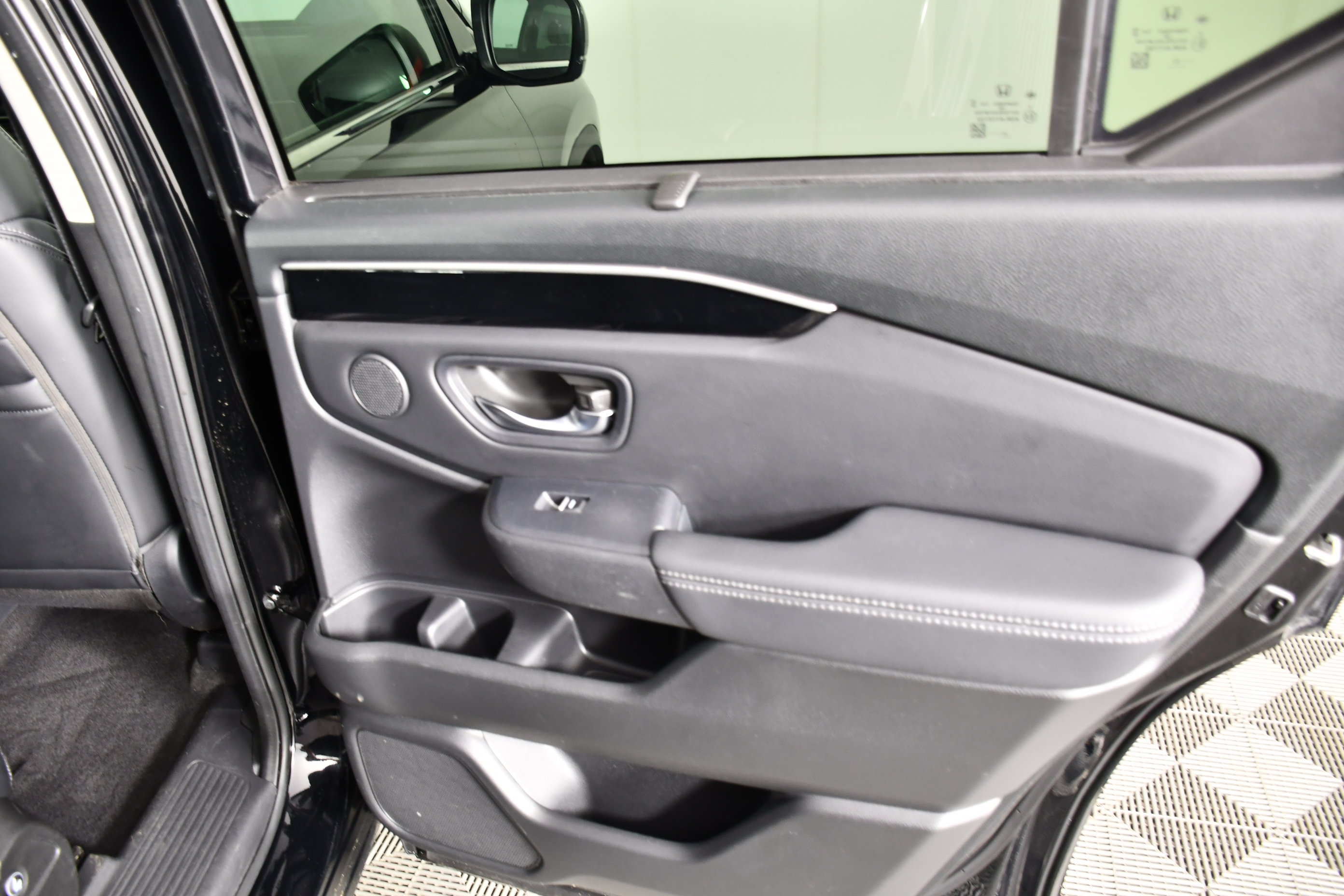 Certified 2023 Honda Pilot EX-L image 43