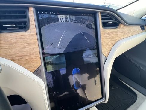 Used 2018 Tesla Model S 75D image 16