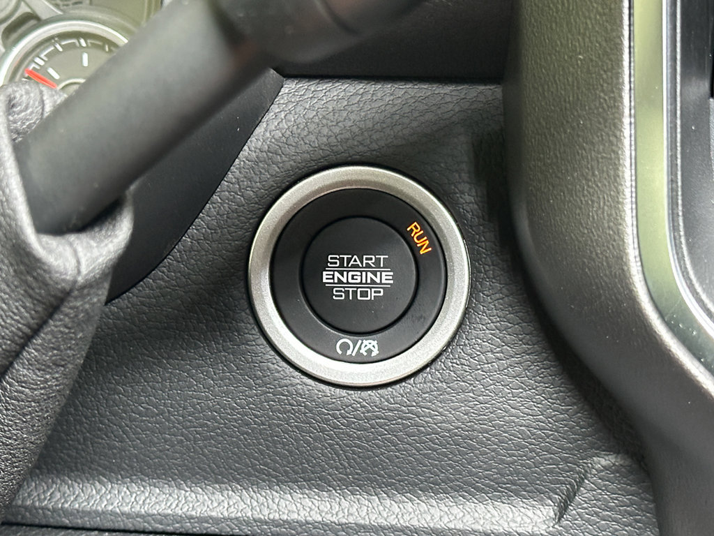 New 2026 RAM 3500 Big Horn AWD/4WD image 25