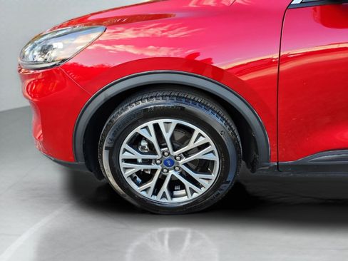 Certified 2022 Ford Escape SEL image 25