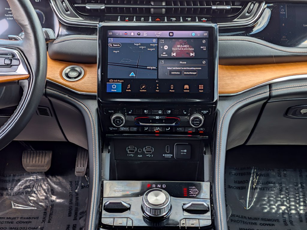 Certified 2023 Jeep Grand Cherokee L Summit AWD/4WD image 3
