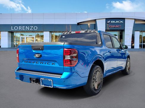 Used 2025 Ford Maverick Lobo AWD/4WD image 5