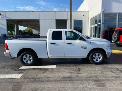 Used 2022 RAM 1500 Tradesman w/ Chrome Appearance Group RWD image 11