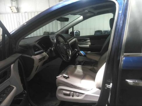 Used 2024 Honda Odyssey EX-L image 7