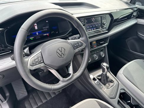Used 2022 Volkswagen Taos S FWD image 21