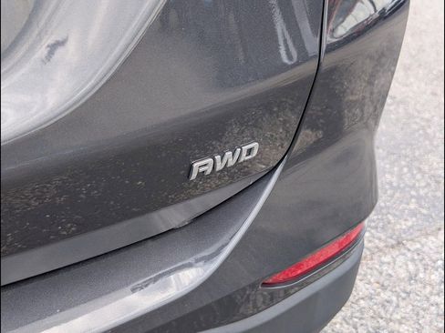 Used 2022 Chevrolet Equinox LS AWD/4WD image 23
