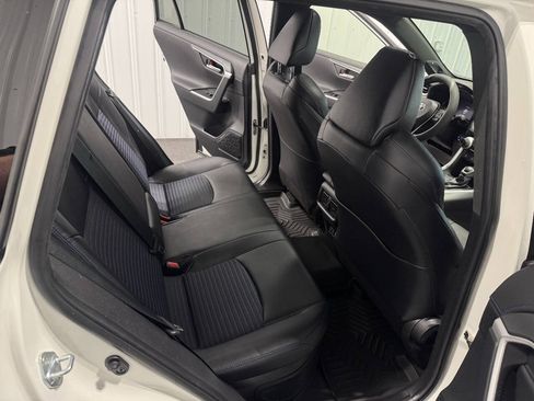 Used 2019 Toyota RAV4 XSE AWD/4WD image 25