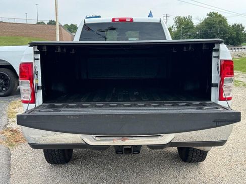Used 2022 RAM 2500 Big Horn AWD/4WD image 5