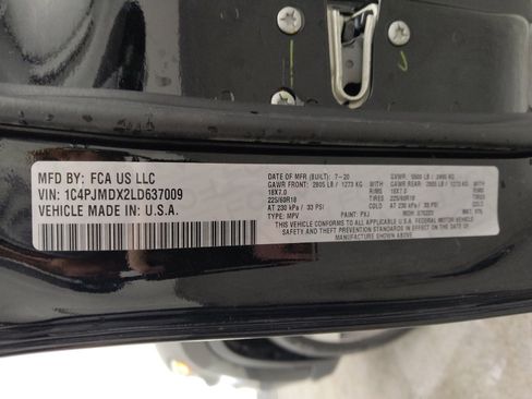 Used 2020 Jeep Cherokee Limited image 33