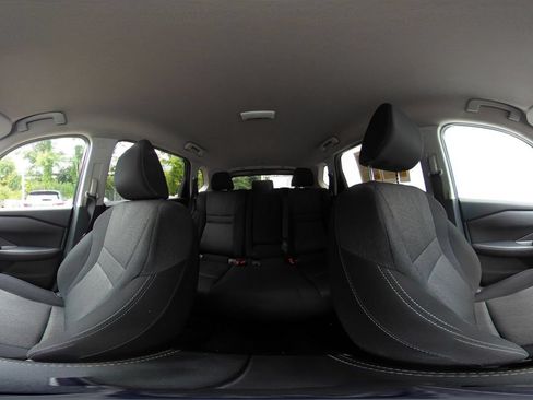 Used 2025 Nissan Rogue SV AWD/4WD image 44