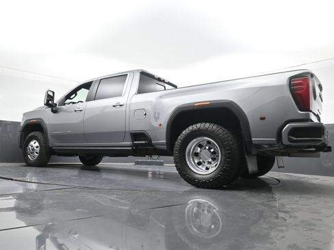 Used 2025 GMC Sierra 3500 Denali w/ Denali Reserve Package AWD/4WD image 29