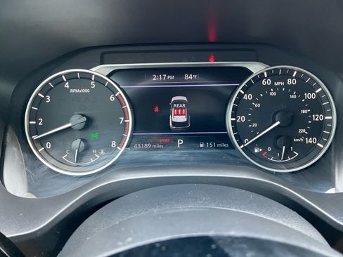 Used 2023 Nissan Rogue SV AWD/4WD image 16