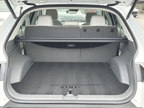 Certified 2023 Hyundai Ioniq 5 SEL RWD image 18