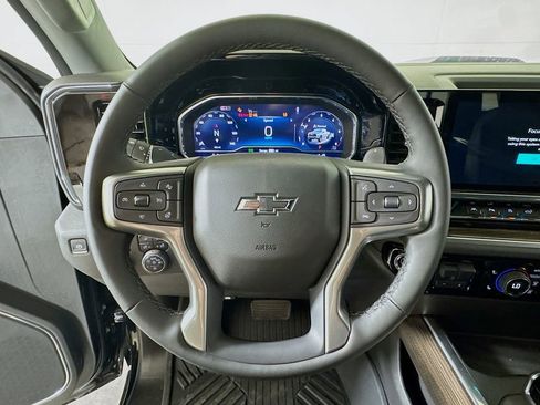 New 2025 Chevrolet Silverado 1500 LT Trail Boss w/ Convenience Package II image 6