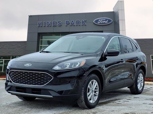Used 2022 Ford Escape SE w/ Convenience Package image 3