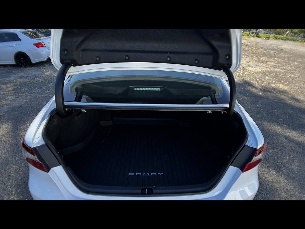 Certified 2024 Toyota Camry LE FWD image 10