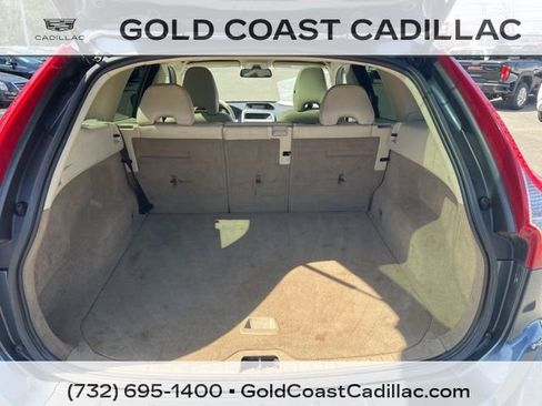 Used 2010 Volvo XC60 T6 image 8
