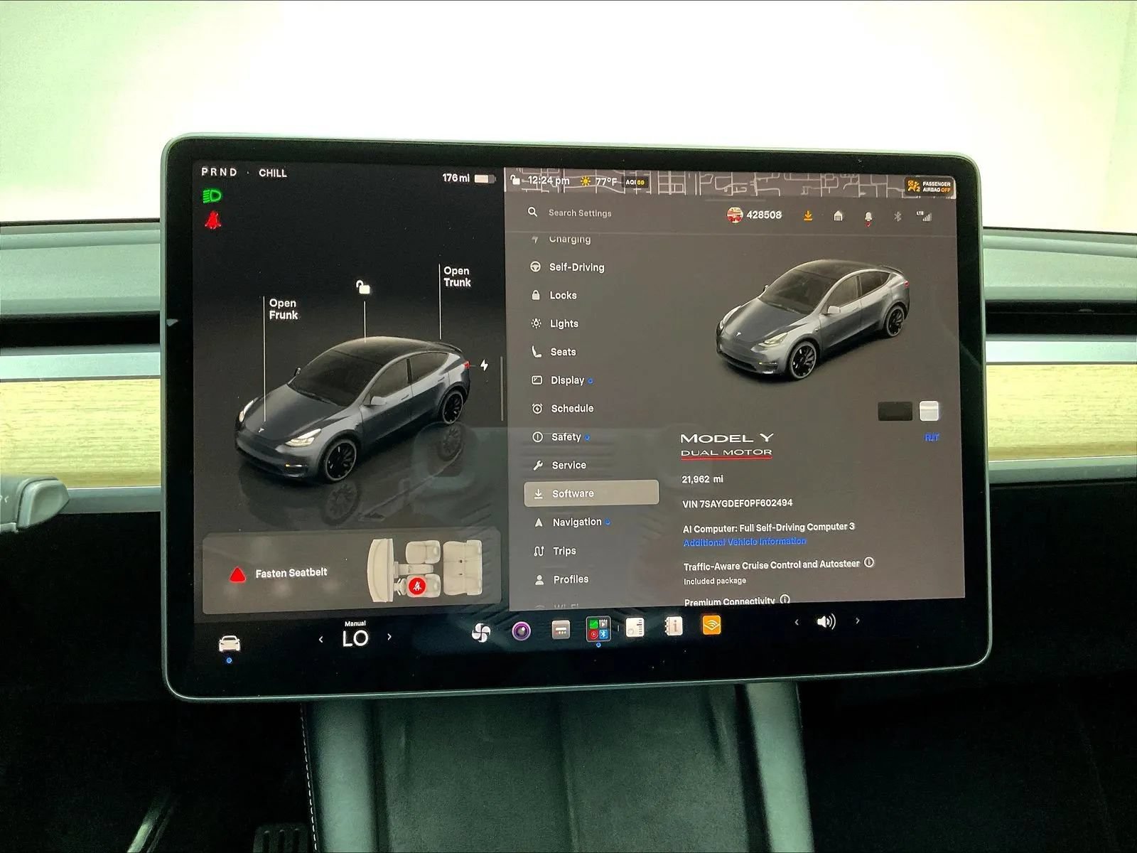 Used 2023 Tesla Model Y Long Range AWD/4WD image 30