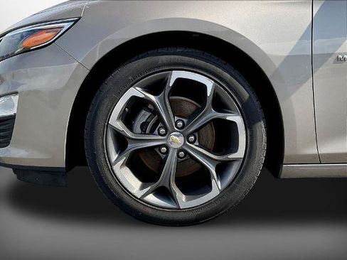 Used 2023 Chevrolet Malibu LT FWD image 37