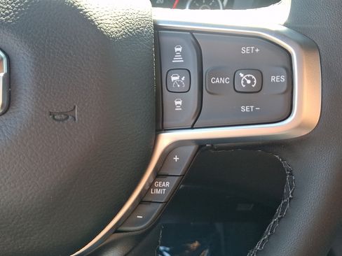New 2026 RAM 1500 Big Horn AWD/4WD image 17