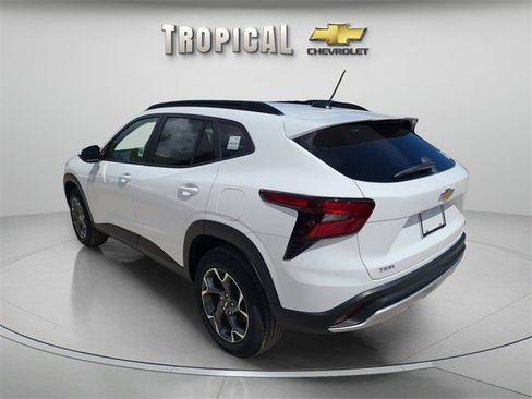 New 2026 Chevrolet Trax LT w/ Driver Confidence Package image 3