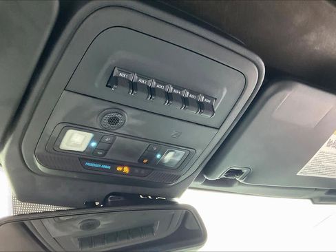 Used 2023 Ford Bronco Black Diamond image 36