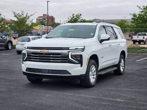 Used 2025 Chevrolet Tahoe LT AWD/4WD image 7