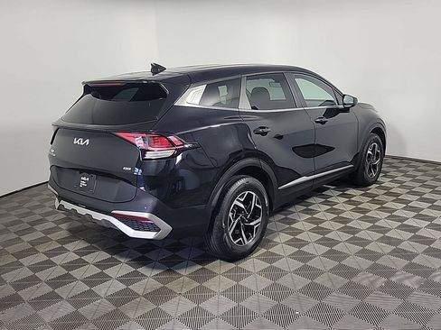 Used 2023 Kia Sportage LX AWD/4WD image 4